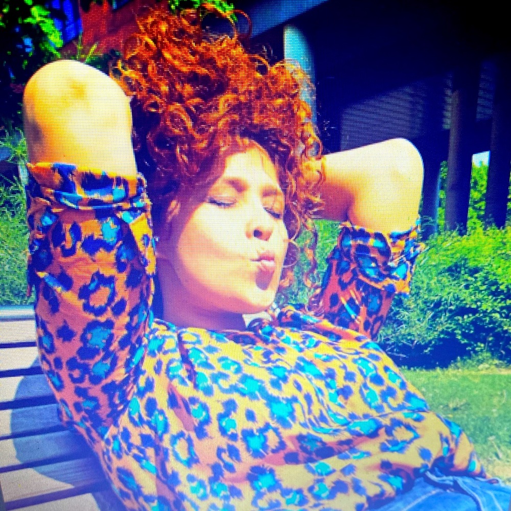 Meet your Posher, Ivette